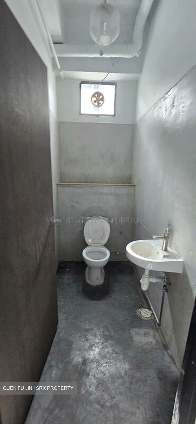 Genting Lane (D13), Factory #585381591